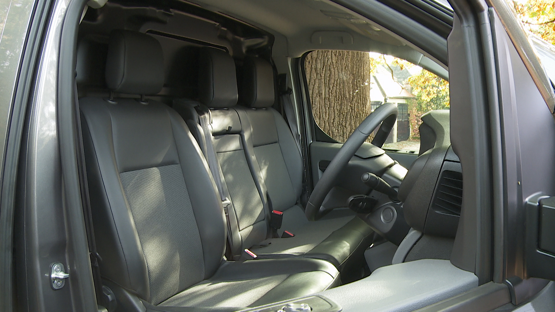 PEUGEOT EXPERT COMPACT DIESEL Electric Lease